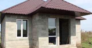 Одноэтажный дом из блоков под ключ в Боровичах - UpHouse от 134914 рублей