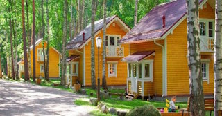 Строительство дач под ключ в Боровичах - UpHouse. Качественные дачи от 134914 рублей